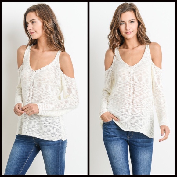 70% CLEARANCE 🎄Lightweight Cold Shoulder Sweater - Picture 2 of 3